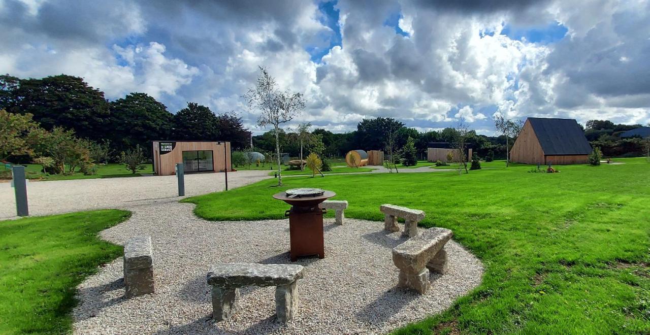 Au Dolmen De Kerhus "Toppen" Saint-Vougay Bagian luar foto